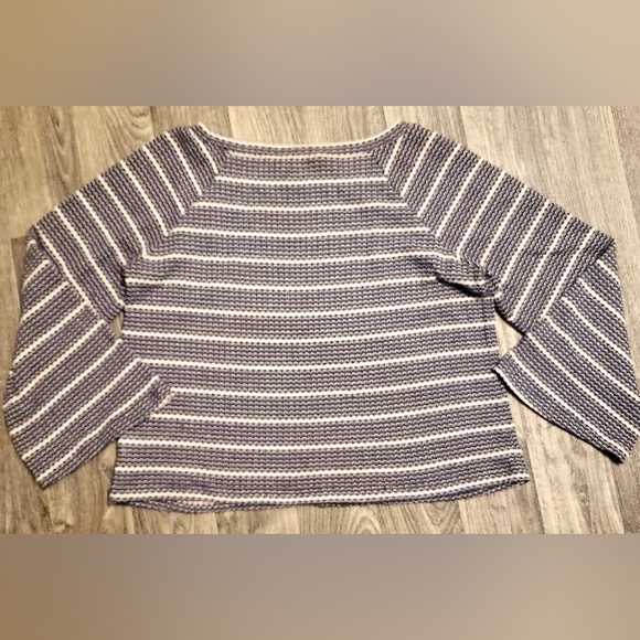 William Rast Waffle Knit Horizontal Striped Top w a Slight Bell Sleeve | Size Lg - Picture 7 of 10